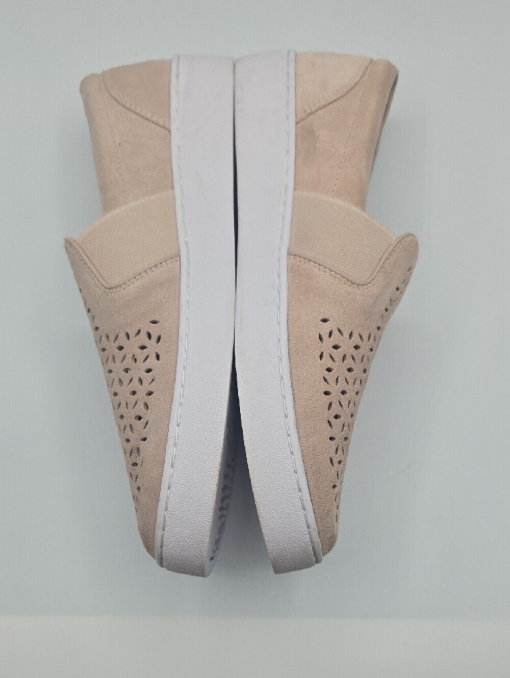 Vionic Keke Slip-On Sneakers Cream Blush Perforated Suede Comfort Shoes Size 8 - Picture 4 of 9